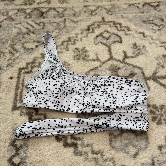 SHEIN Black and White Dalmatian Print Top - Picture 1 of 3